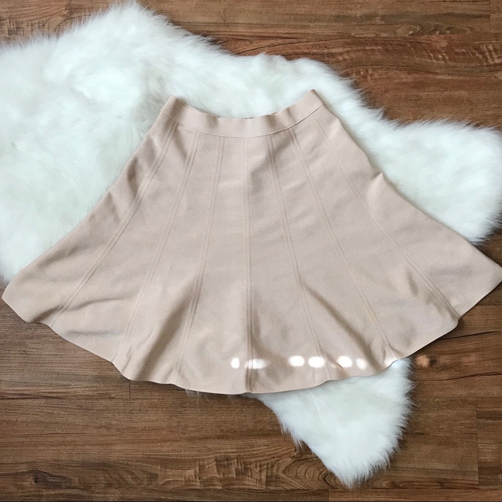 SOLD!! Bebe Bandage Flare Skirt Small - Picture 1 of 6